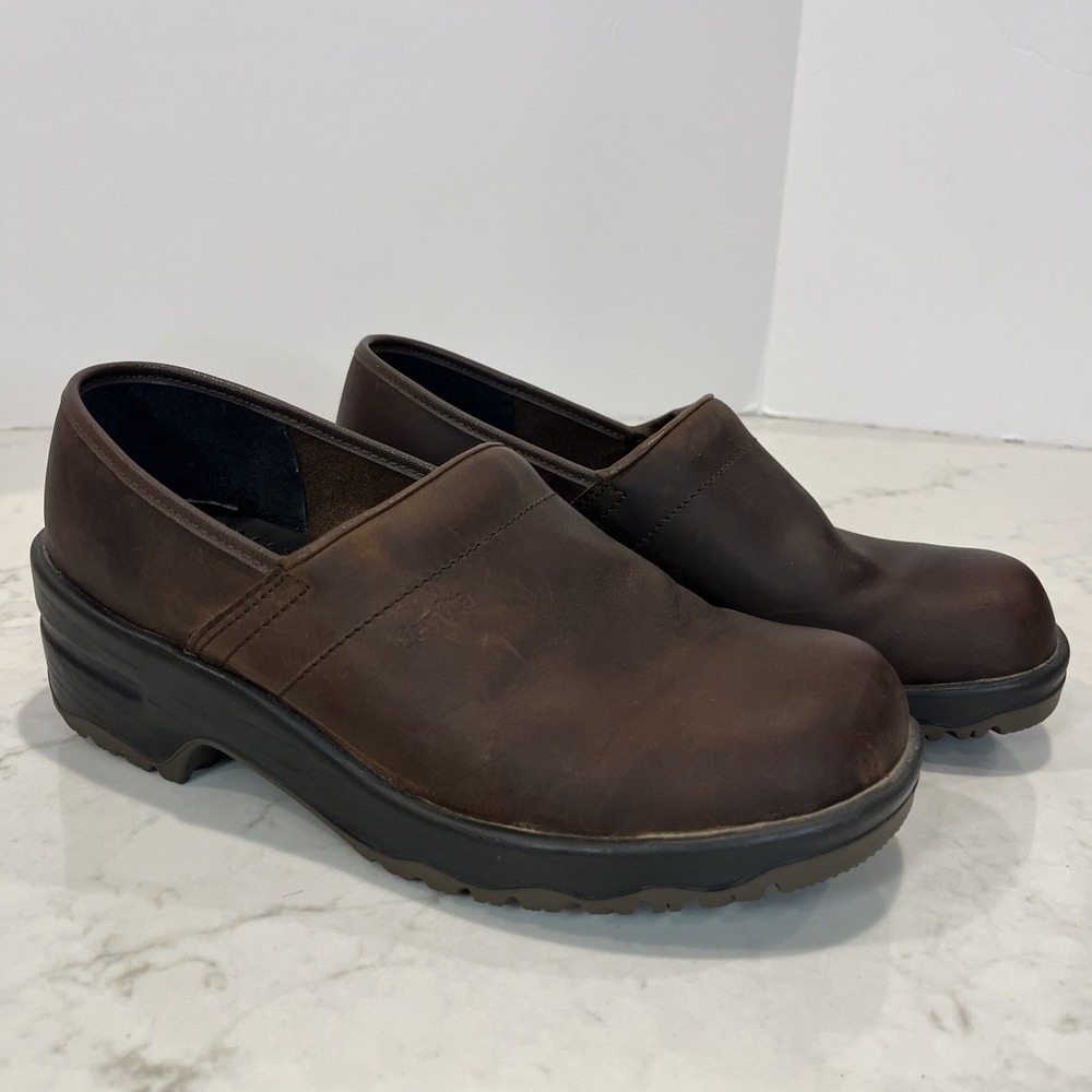 Sanita Danish Clog Dark Brown Oiled Leather Slip Oil Acid Resistant Size 42